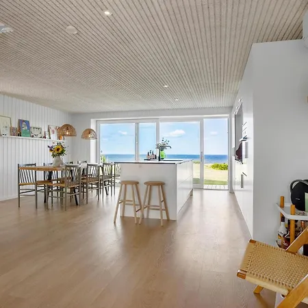 4 Bedroom Cozy In Casa vacanze Fur