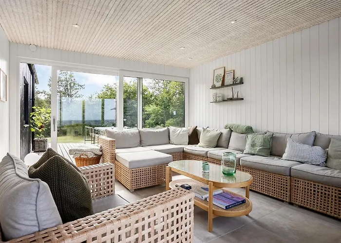 4 Bedroom Cozy In Casa vacanze *