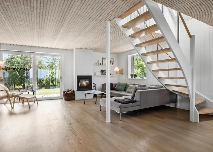 4 Bedroom Cozy In Casa vacanze *